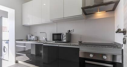 Vita Portucale | Almada Balcony