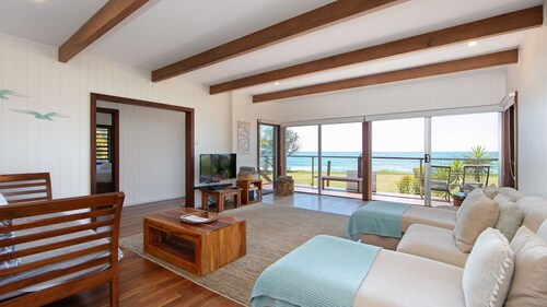 Pacifica House - Brooms Head