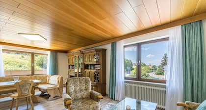 Ferienwohnung 'B463 Penthouse' mit Bergblick, privater Terrasse und WLAN