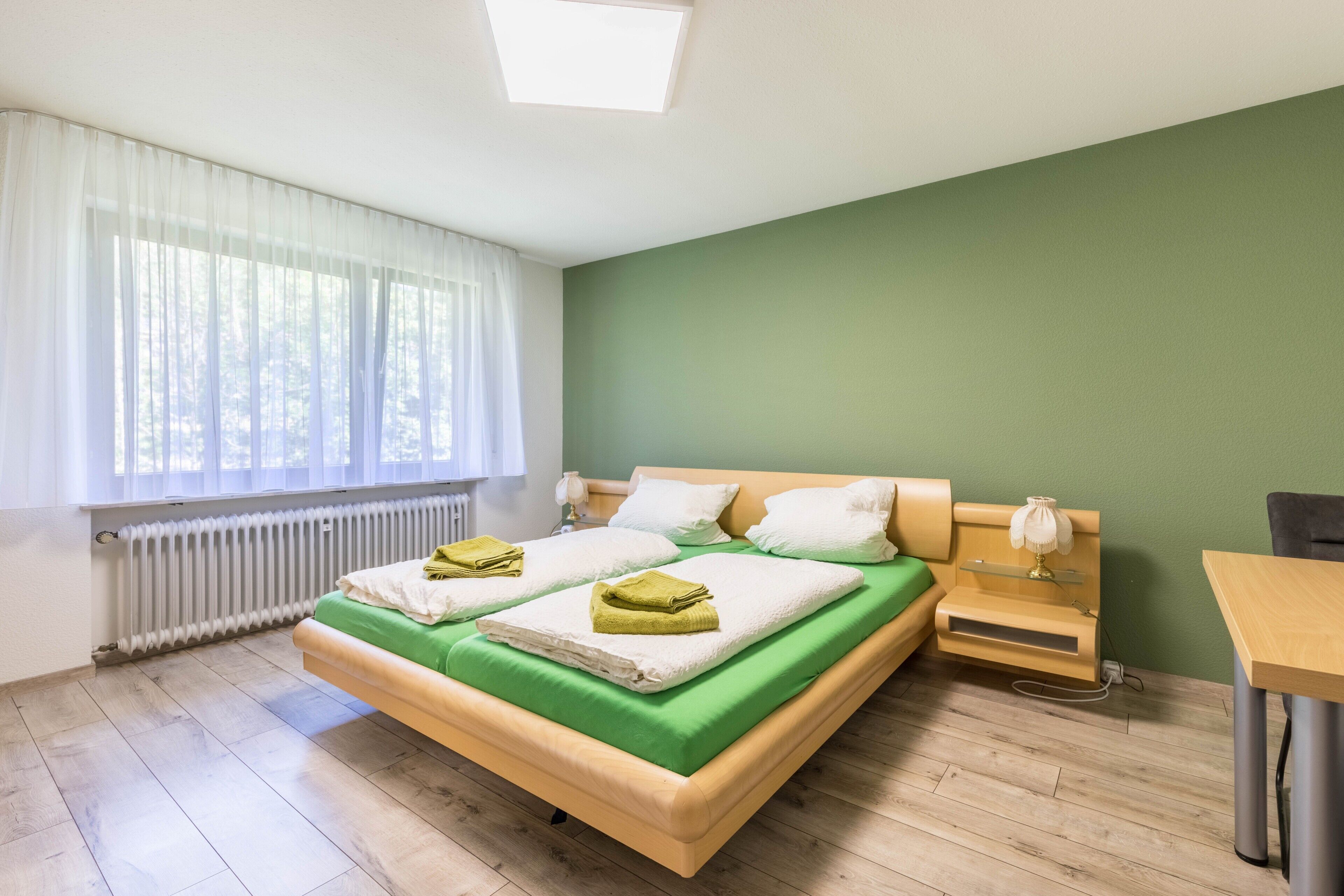 5 dormitorios, wifi gratis, ropa de cama