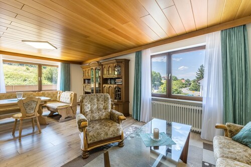 Ferienwohnung 'B463 Penthouse' mit Bergblick, privater Terrasse und WLAN