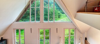 'Kaiserbacher Mühle' plenty of space for large families and many friends between forest and wine