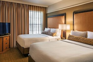 4 chambres, bureau, fer et planche à repasser, accès au Wi-Fi (inclus)