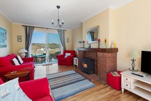 House | 3 bedrooms - White Sails - Beach and Harbour Views (Saundersfoot)