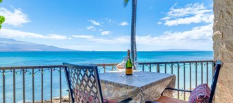 Kanai A Nalu 220 - Direct Oceanfront - Reduced Rates!