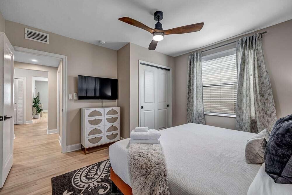 Chic riverfront apartment in downtown San Marco Jacksonville Vrbo