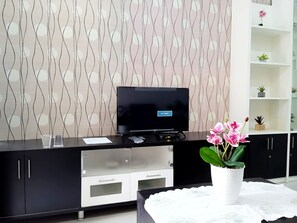 Living area - Homestay Gloria Jogja (Sewon)