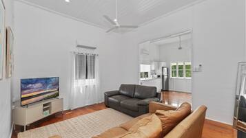 Apartment 1 | Living area | 55-inch Smart TV with digital channels, Netflix, streaming services