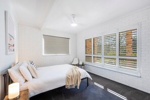 4 chambres, bureau, fer et planche à repasser, Wi-Fi