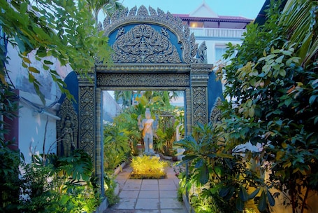 Children's play area - outdoor