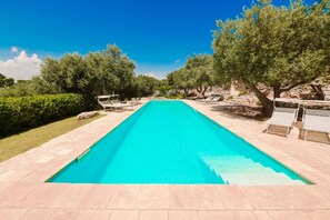 Villa | 4 bedrooms - Trullo Agapanthus (Ostuni)