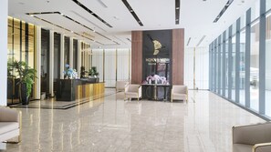 Lobby sitting area - Modern Condo steps from Vincom Plaza (Hai Phong)