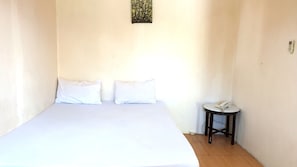 Habitación estándar doble | Escritorio, espacio para trabajar con un portátil, wifi gratis