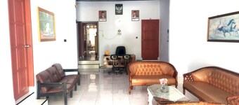 Hotel O Wisma Phinisi Syariah Near Mall of Pinrang Sejahtera