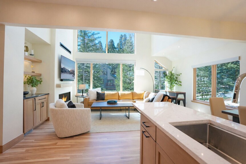 Tall Pines Imperial Townhome Ski In/out Private Hot Tub - Copper Mountain, CO