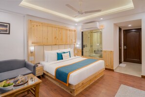 Connect Room | Premium bedding, minibar, in-room safe, desk - Zone Connect by The Park Mussoorie (Dehradun)