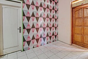 Lobby - OYO 92759 Penginapan Piji Kembar (Tawangmangu)