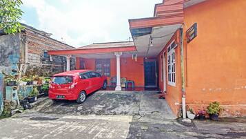Bagian depan properti