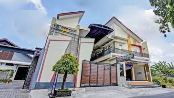 Bagian depan properti