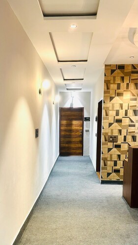 Hotel Primrose - Patiala