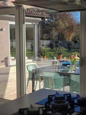 Dining - Wonderful estate of 6000 meters in central Istra (Pazin)