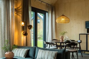 Smart TV - Apartment in Gelderland near Nature Trails (Hengelo)