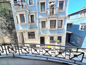 Deluxe-værelse til 3 personer - balkon | Terrasse/gårdhave