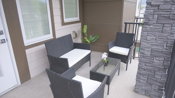 Unclassified image, 1 of 35, button - 4BR Townhome · Sleeps 8 · Golf & Wine, Pet Friendly! (Kelowna)