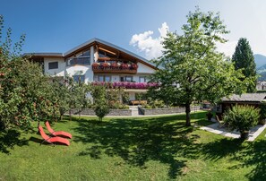 Exterior - Eder Apartment Kehlburg with Mountain View, Private Terrace and Wi-Fi (Gais)