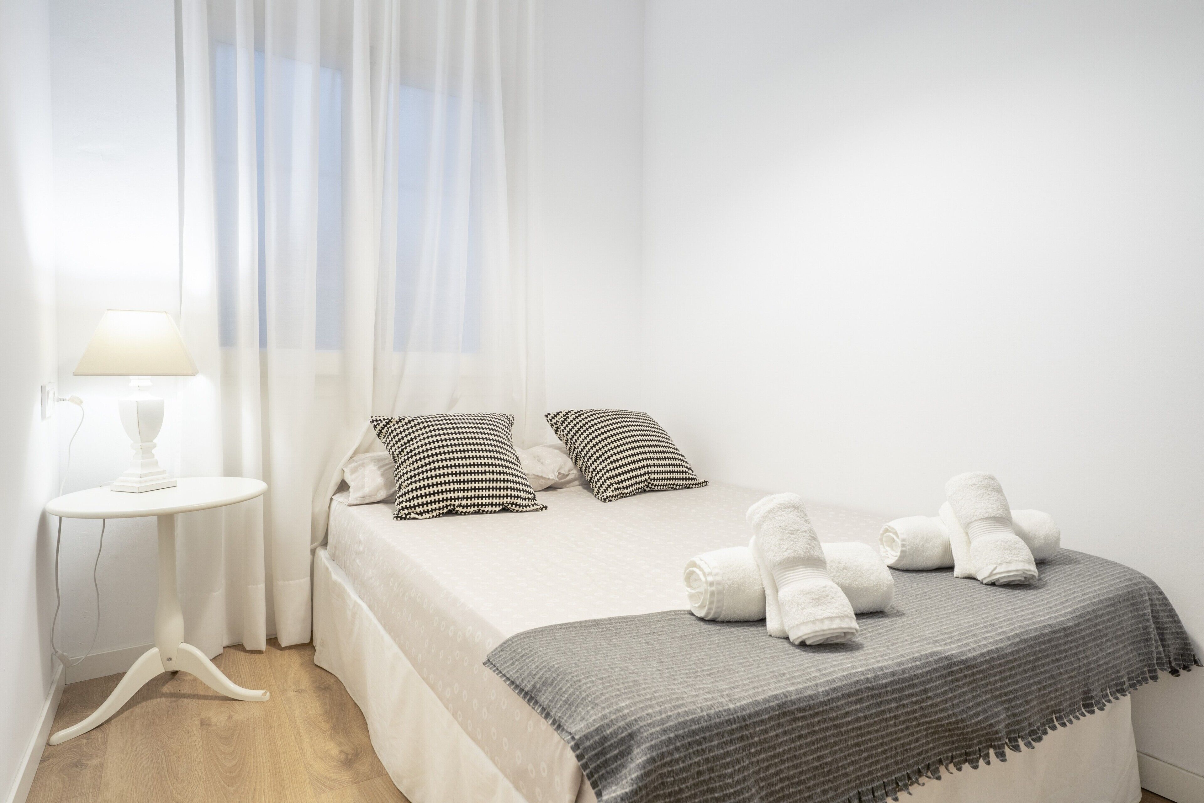 3 bedrooms, free WiFi, bed sheets, wheelchair access