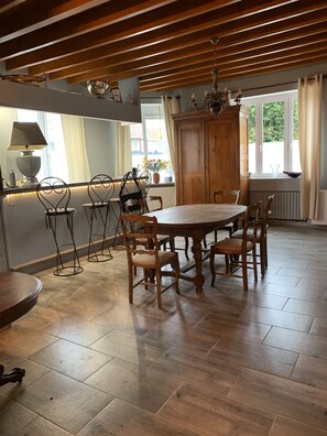 Dineren