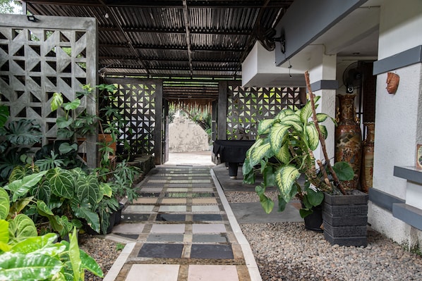 Exterior - OYO 92588 Grand Lie Cost Syariah (Palembang)