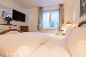 2 Schlafzimmer, Bügeleisen/Bügelbrett, kostenloses WLAN