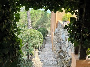 Property grounds - PRIVATE HOUSE 600 MTS FROM PLATJA DEL RACO - BEGUR- CAPACITY 6 PERSONS (Begur)