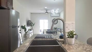 Fridge, microwave, oven, stovetop