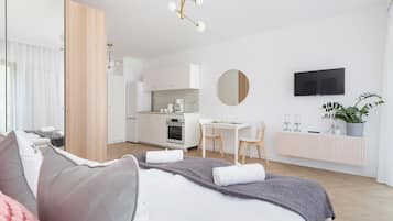 Strykejern/-brett, wi-fi og sengetøy