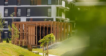 Ceglana 76 | Bright Studio | Parking & Balcony