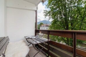 Outdoor dining - Zborowskiego 1 | Studio | Mountain View (Zakopane)