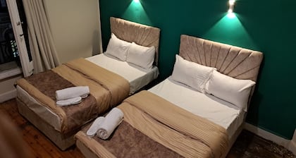 Downtown Family Suites