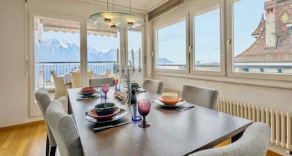 Alpine Stunning Apartment in Montreux by GuestLee