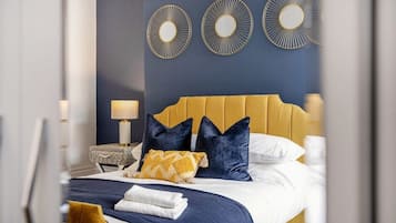 4 bedrooms, Internet, bed sheets