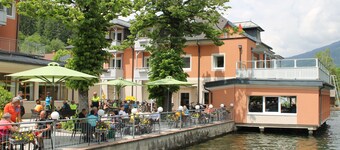 ชตรันด์โฮเทล บุร์กสตาลเลอร์