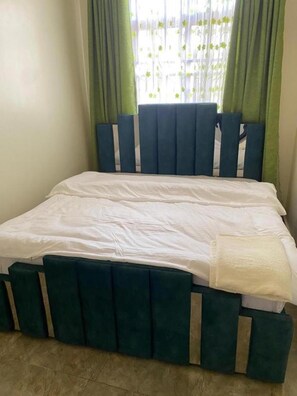 Double Room | Individually decorated, individually furnished, free WiFi, bed sheets