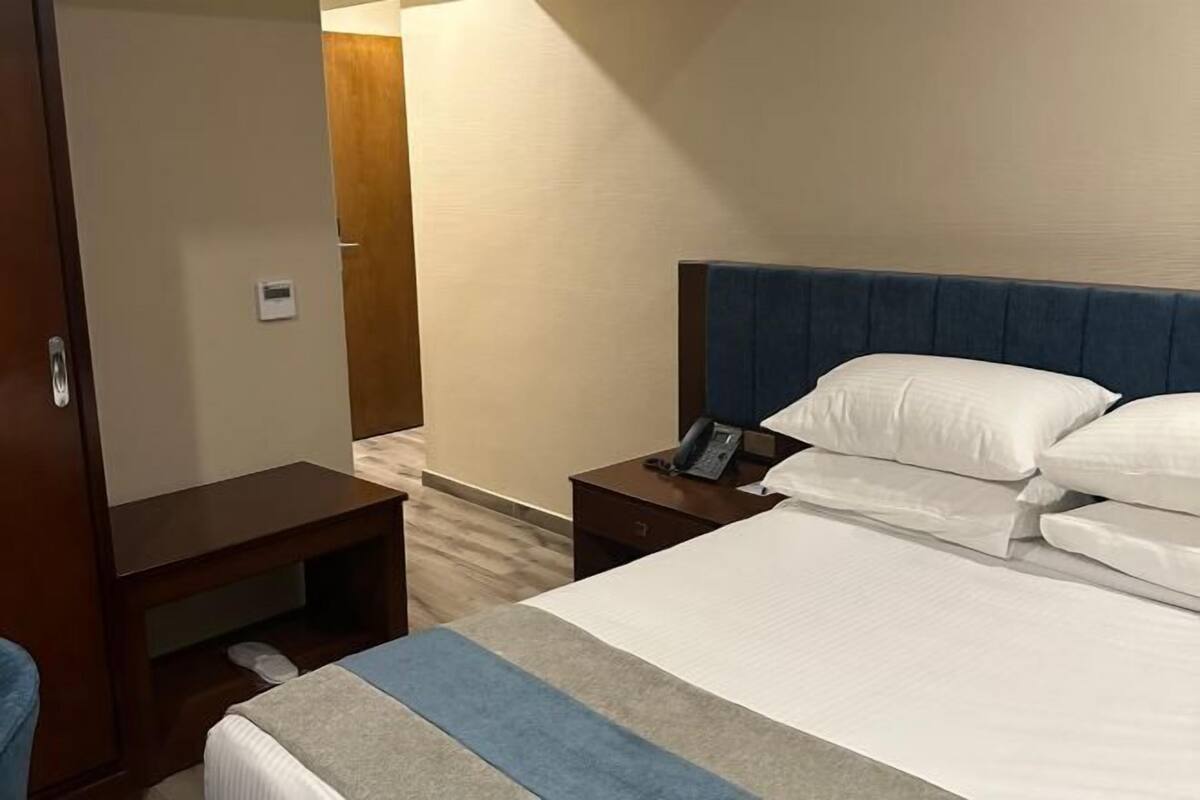 1 bedroom, minibar, iron/ironing board, bed sheets