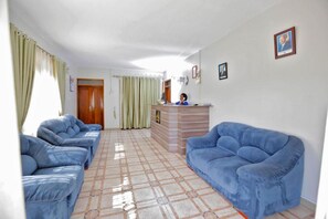 Reception - O'Jays Motel (Kampala)