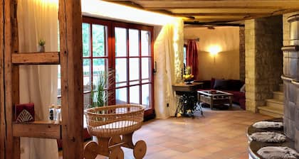 Altmuehl family villa