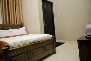 Deluxe-Doppelzimmer | Hochwertige Bettwaren, Betten mit Memory-Foam-Matratzen