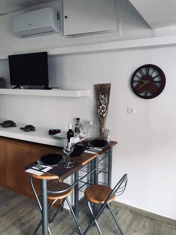 Maison, accessible aux personnes à mobilité réduite, fumeur | 1 chambre, bureau