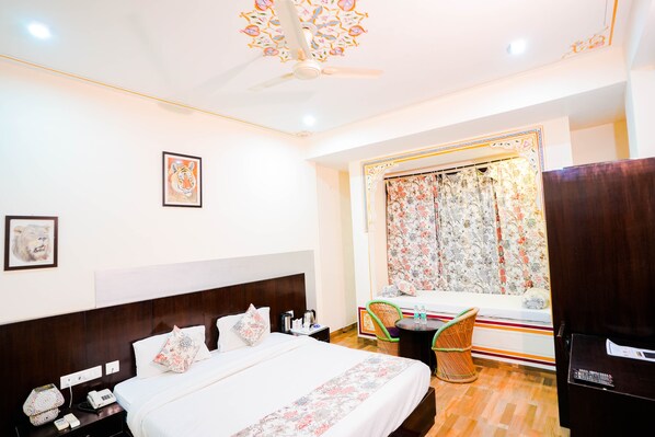 Chambre Double Deluxe | Chambres insonorisées, Wi-Fi gratuit