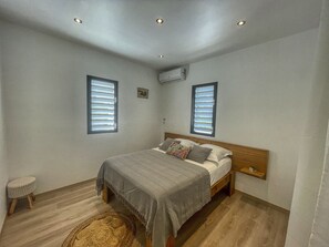 3 habitaciones, tabla de planchar con plancha y wifi gratis